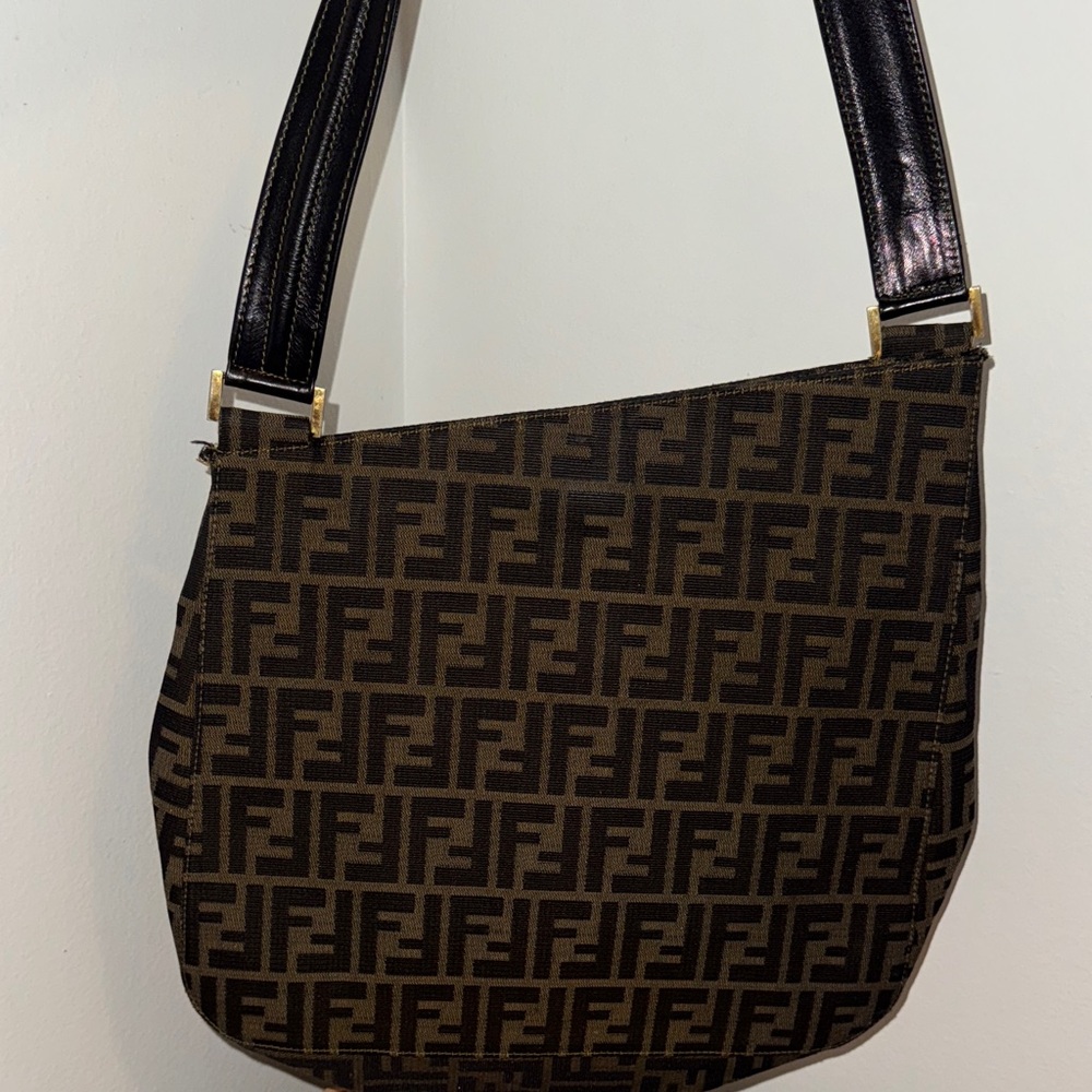 Fendi Black and Brown Shoulder Bag